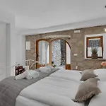Villa Stonehouse