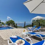 Stonehouse Makarska