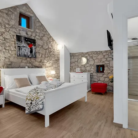 Willa Stonehouse Makarska